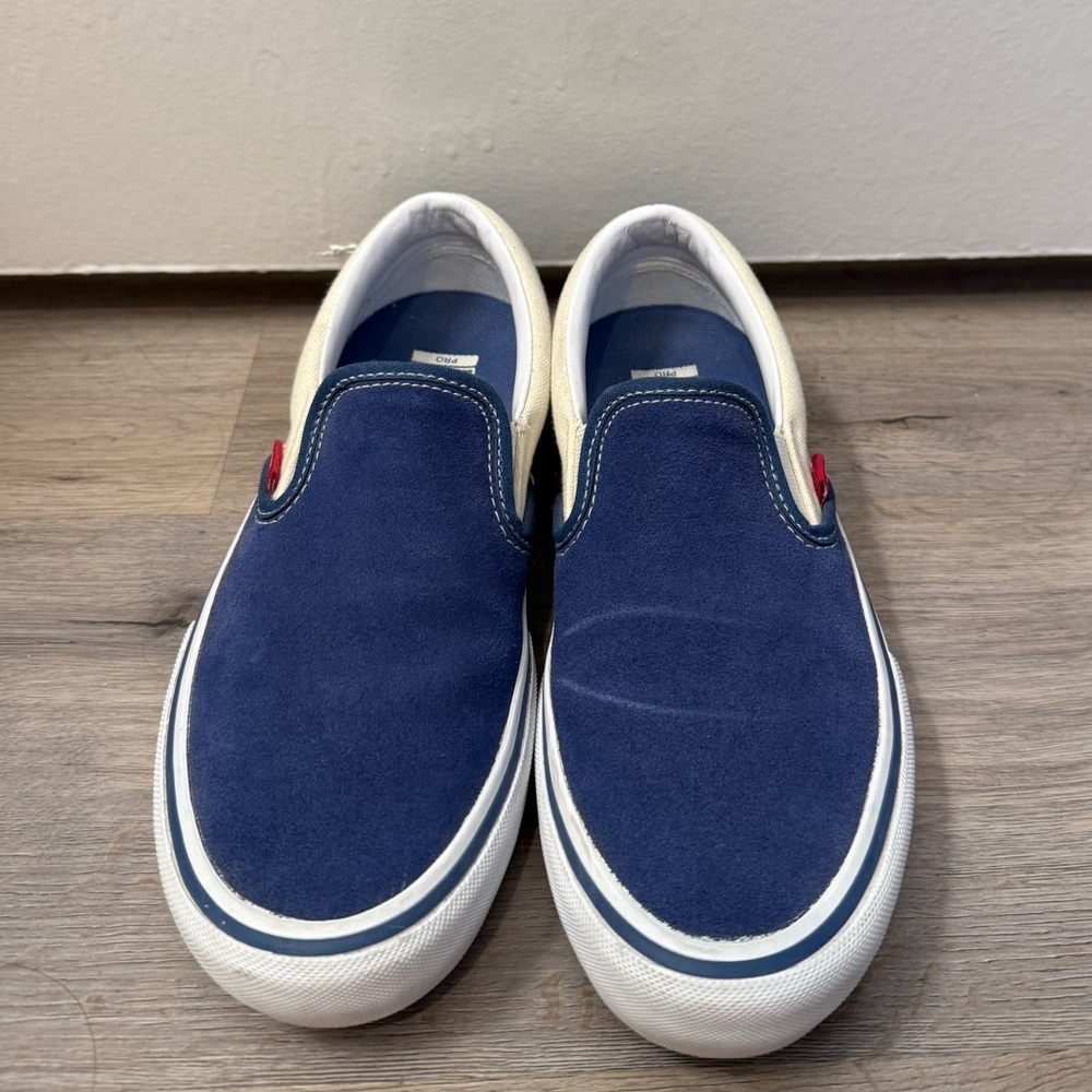 Vans Unisex Suede Slip On Shoes